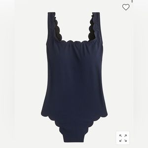 J.Crew Scallop piqué scoopback one-piece
Item AU971 - size 6 - navy